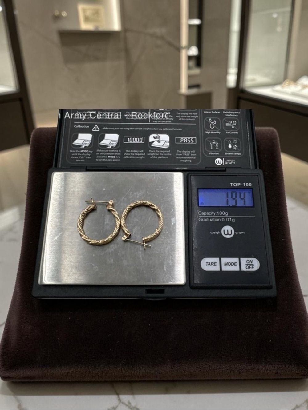 14K Yellow Gold Rope Twist Hoop Earrings Vintage Textured Hoops